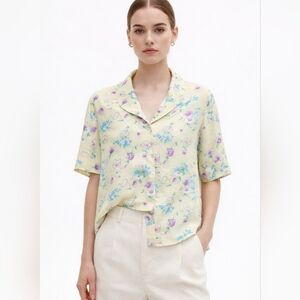 VINTAGE Sweet Pea Flower Floral Half Sleeve Top